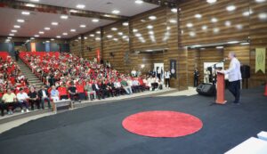 TAKVA: VAN, SIRADAN BİR ŞEHİR DEĞİLDİR