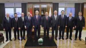 Van TSO heyeti Ticaret Bakanı ile görüştü