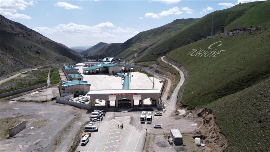 Van’ın Sınır Ticareti Darbe Aldı!