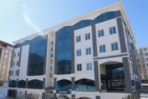 VATSO: Giyim Fuarı Vanlı esnafa zarar verebilir