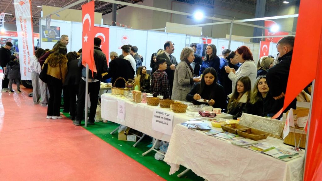 Van’daki fuar bugün sona eriyor